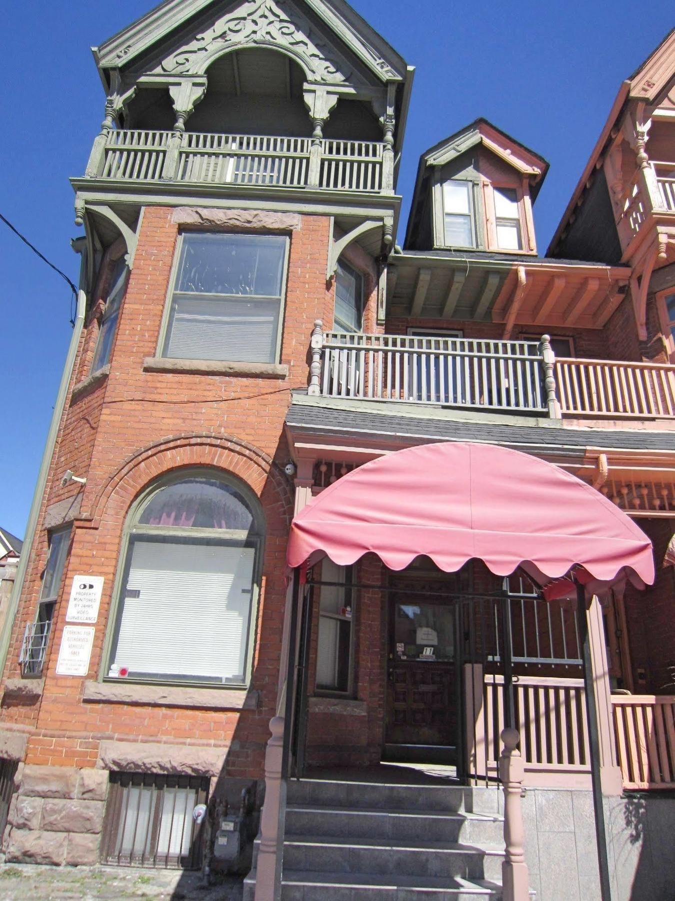 Spadina 11 Guesthouse Toronto Dış mekan fotoğraf
